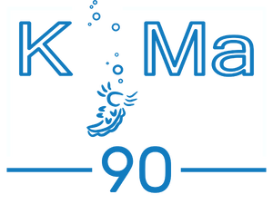 KoMa 90 Logo.png